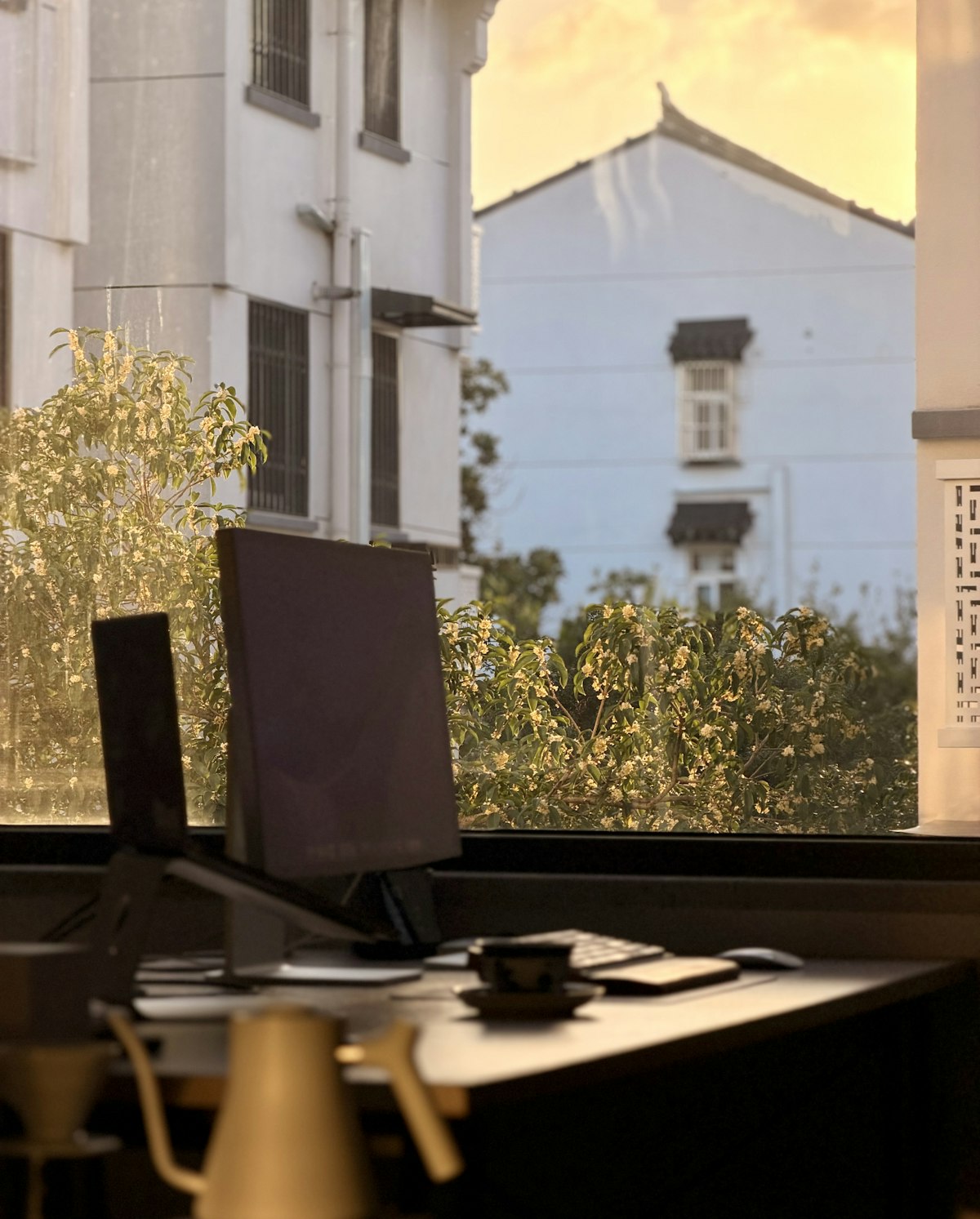 The Weekend Deep Work Protocol: Using Your Off-Days for Strategic Skill Building